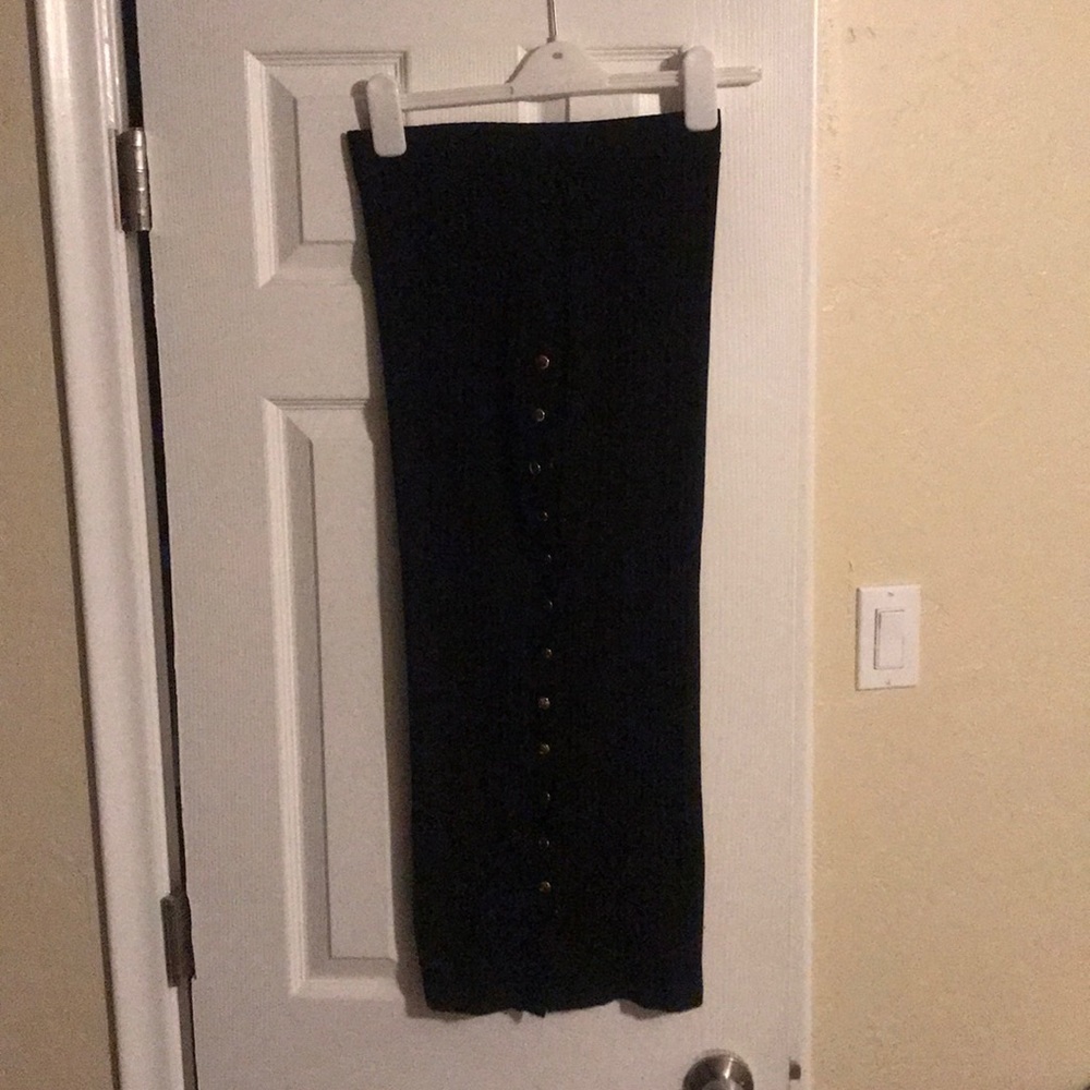 Black skirt